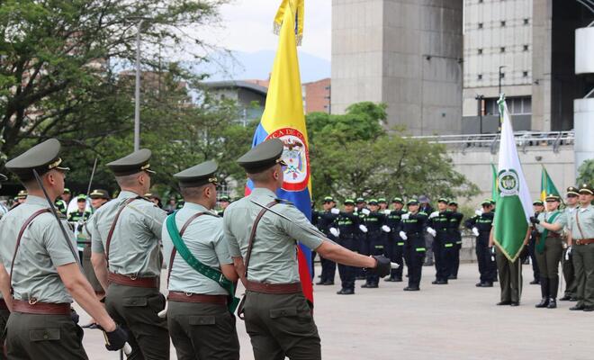 En el parque icónico de Medellín se desarrollo acto protocolario de la transmisión de mando del valle de Aburrá 