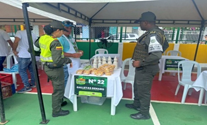 Una jornada de seguridad y cercanía ciudadana se vivió en San Pelayo durante el acompañamiento policial al mercado campesino.
