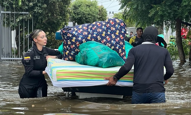 Policía en compañía de un ciudadano de la UNDMO apoyó el traslado de elementos personales