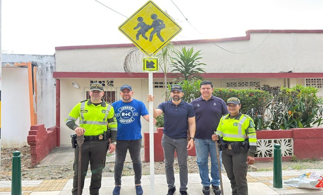 Instalando señal de tránsito