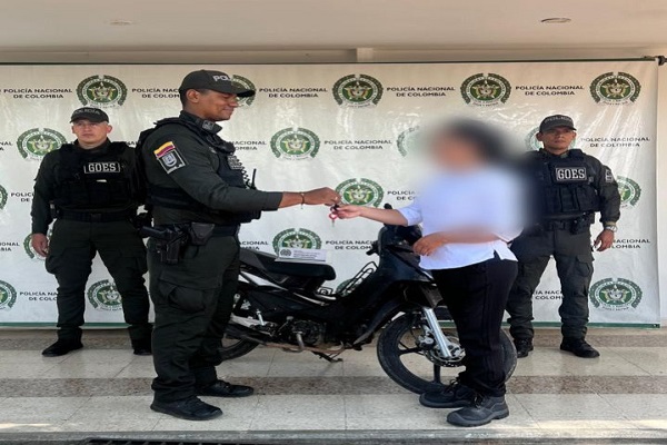 Recuperada motocicleta hurtada en el barrio Los Colores de Neiva.