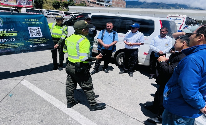 Policía de Trásito y Transporte realiza actividades de prevención en terminales de transporte 