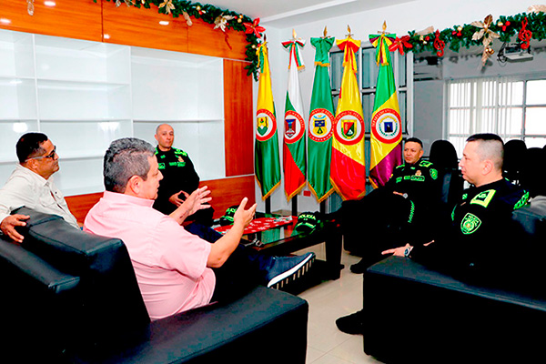 reunión estratégica con autoridades político administrativas 