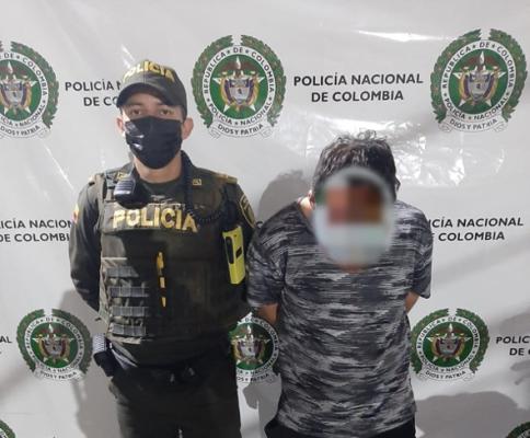 el ciudadano tenía libertad condicional. 
