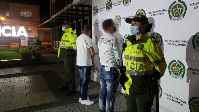  Capturamos a dos sujetos por hurto en cajeros y ‘cambiazo’ de tarjetas