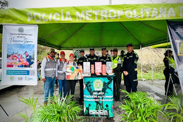 La Policía Comunitaria fortalece los planes preventivos en el marco de la estrategia institucional Semana Santa Segura.
