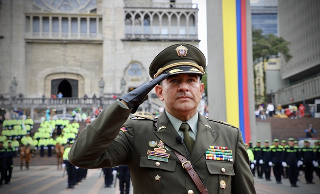 Coronel Alex Durán Santos 