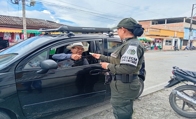 Policía entrega recomendaciones de seguridad de turistas en el Putumayo