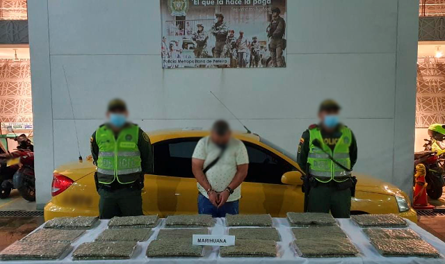 Elementos-encontrados-al-interior-de-un-vehículo-particular-y-de-servicio-público