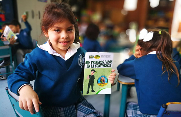 policia-colombia-escuela-antidrogas-ercaiad